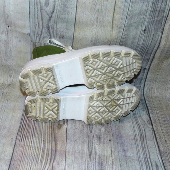 CONVERSE Chuck Taylor All Star Lugged High Cypress Green Sneakers Womens Size 9 - Picture 2 of 8